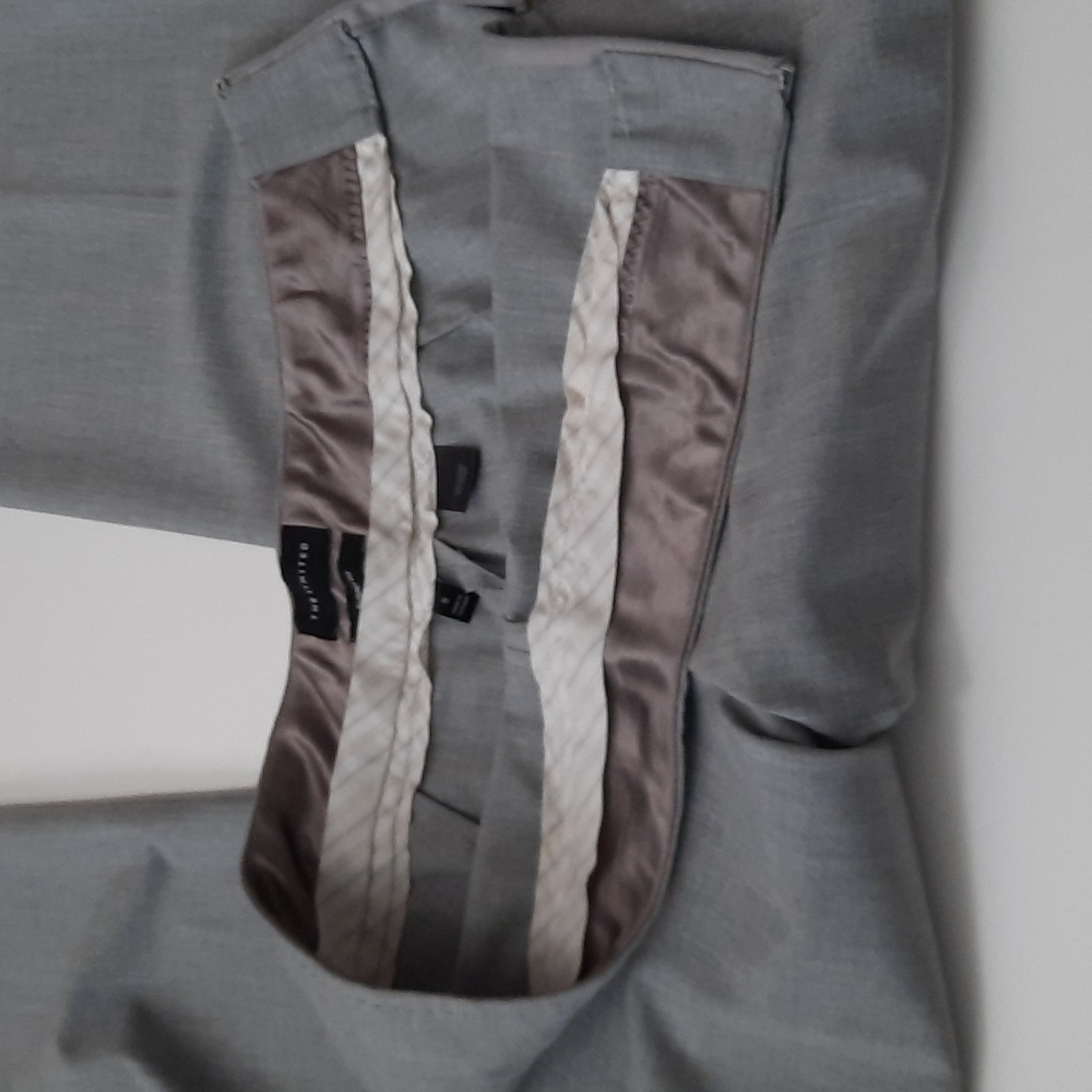 The Limited Aubrey Fit Trouser Pants Size 8 Gray Office Career LIKE NEW! - Picture 5 of 11